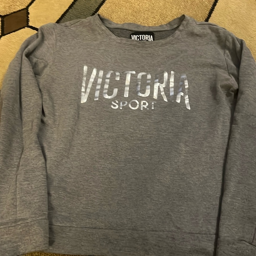 crewneck
